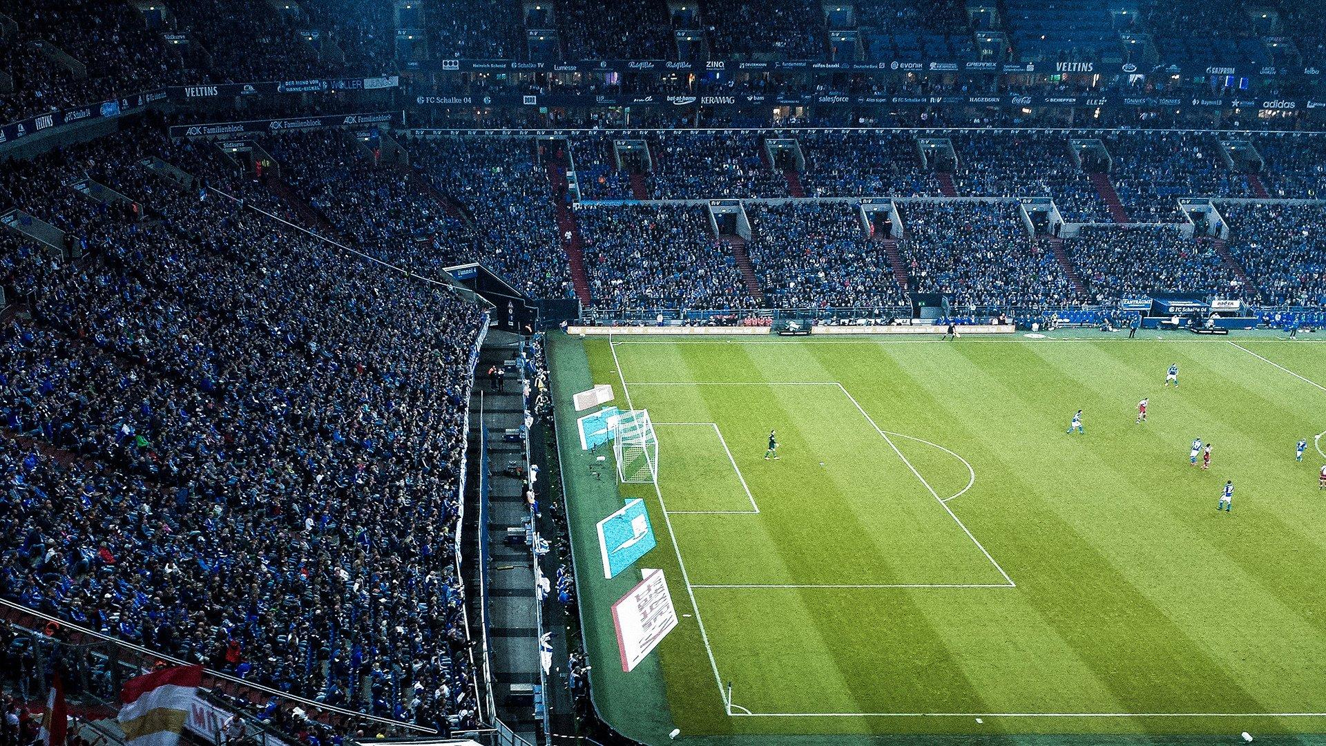 铿锵玫瑰绽放绿茵场 中国女足力克强敌晋级四强